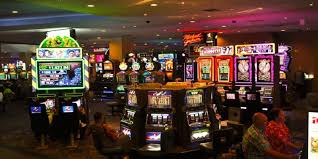 Онлайн казино Casino Aurora